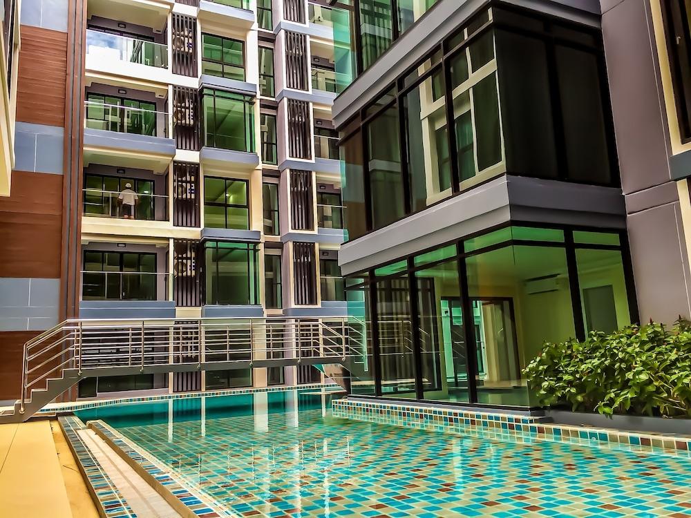 سيام أورينتال تروبيكال جاردن باي باريكال زحليقة مائية