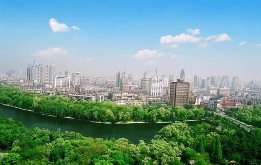 بست ويسترن بريمير هوتل هيفي منظر من الجو