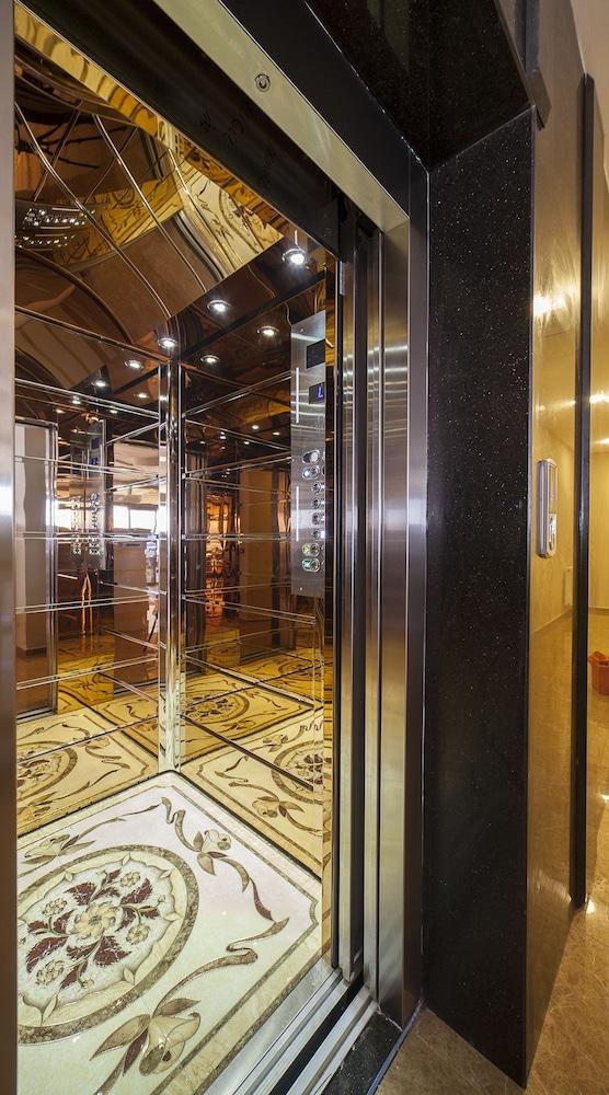 هامزا كوي بلو بارك بوتيك هوتل الردهة