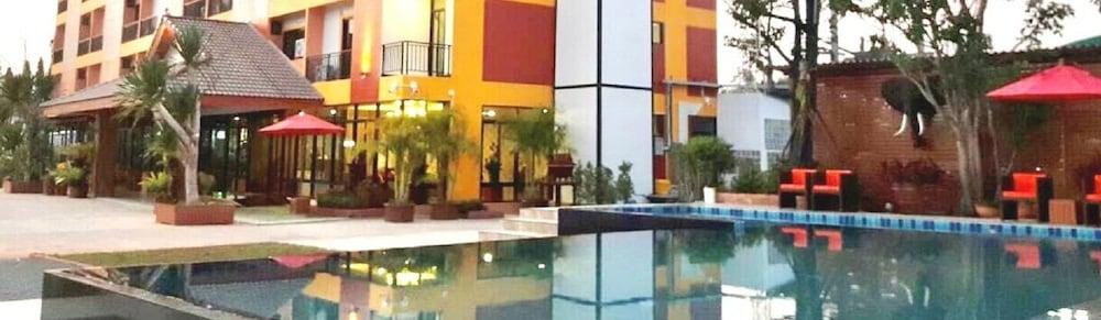 Tawan Anda Garden Hotel