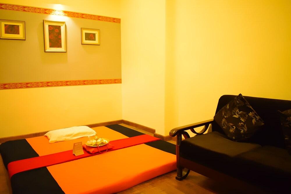Green View by Green Tree Hotels Spa