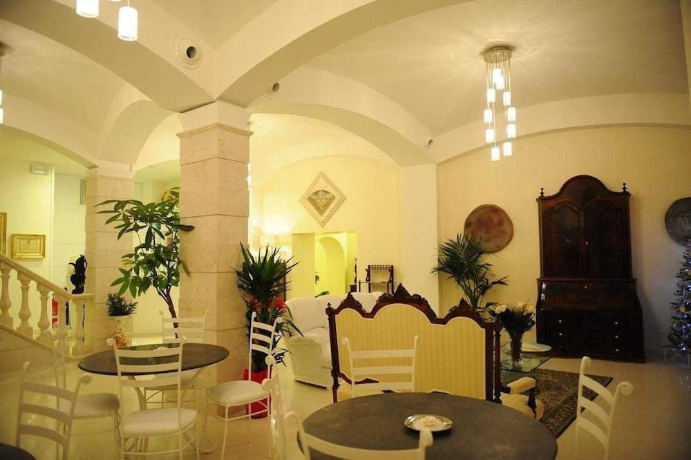 لو دوديتشي لوني