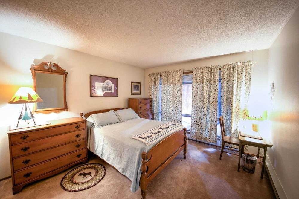 Big Sky - Skycrest 1707 Room