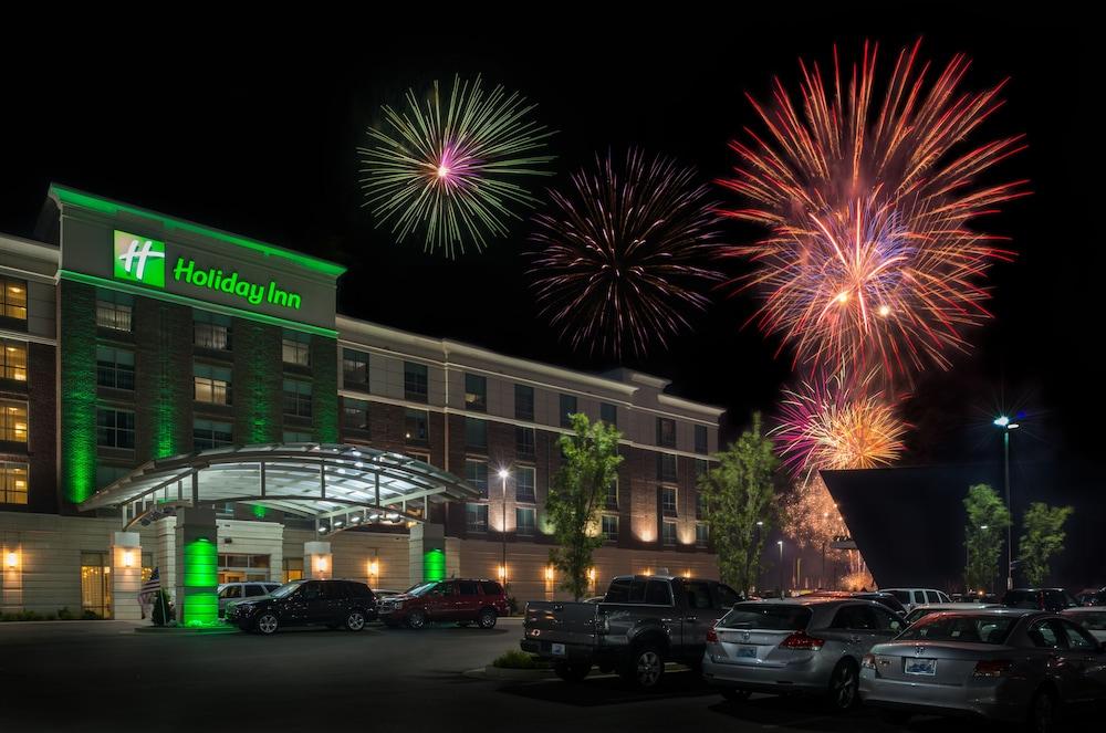 هوليداي إن أوينسبورو ريفرفرون  باي آيتش جي المنطقة الخارجية