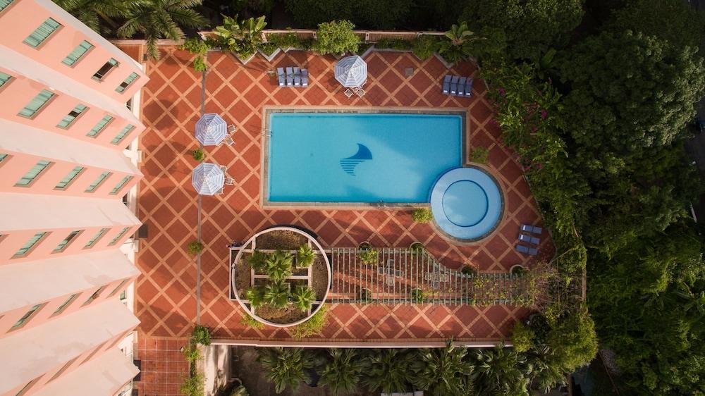 هالونج بلازا هوتل منظر من الجو