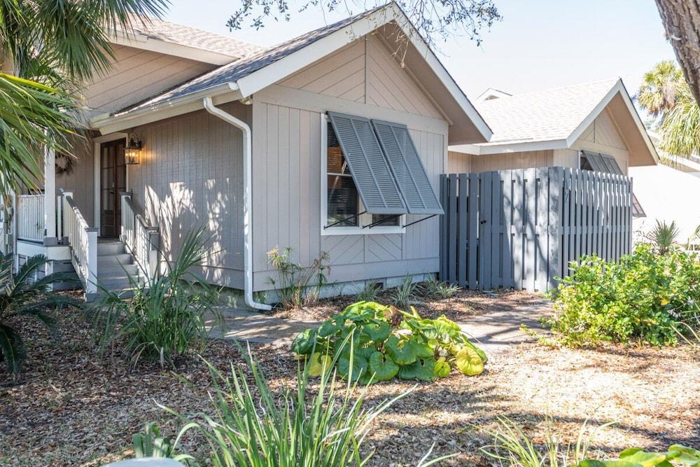 Lazy Daze on Fripp Island Exterior