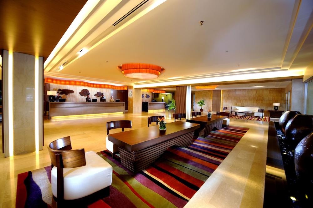 Grand Margherita Hotel Lobby Lounge
