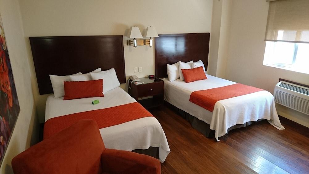 هوتل بلازا تشيواوا