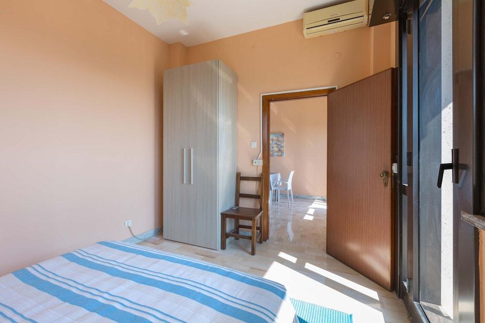 1681 أبارتامنتو لايروني باي باربارهاوس غرفة