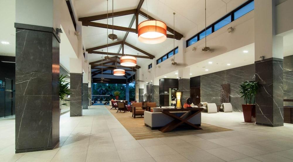 تيمبل ريزورت آند سبا بورت دوجلاس الردهة