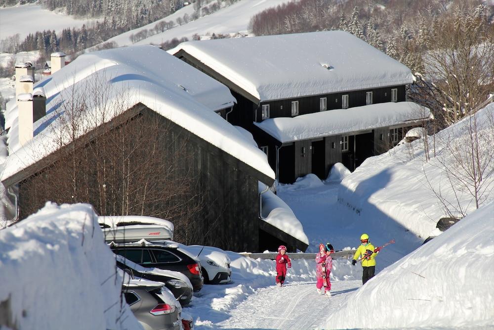Hafjell Resort Jaertunet Property Grounds