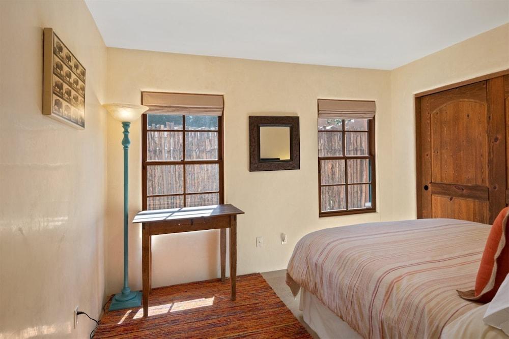 كازا نونا - بريستين هوم إن رايليارد ديستريكت، ووك تو ذا بلازا غرفة