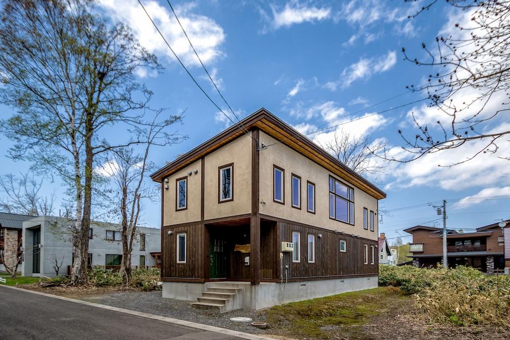 Cocoa Niseko Featured Image