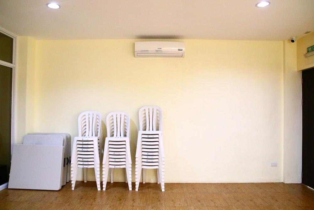 براون وود ريزورت آند هوتل تفاصيل الفندق من الداخل