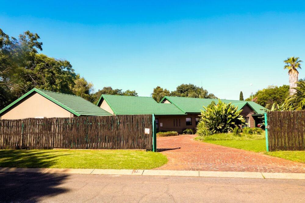 ذا إكسكلوسيف جيست هاوس