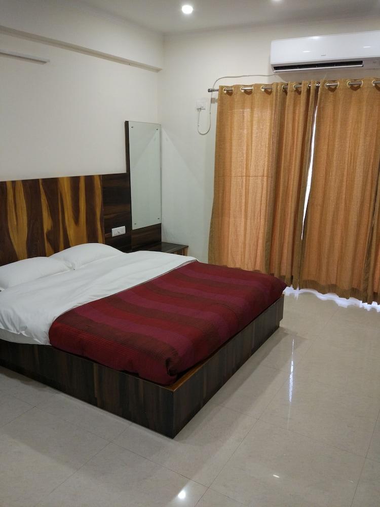 Brij View Room