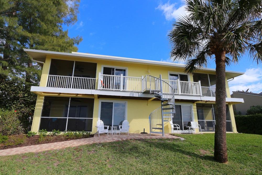 بيتش كاسل ريزورت باي آر في إيه المنطقة الخارجية