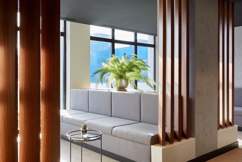 بارك إن باي راديسون شيريميتيفو إيربور... الردهة