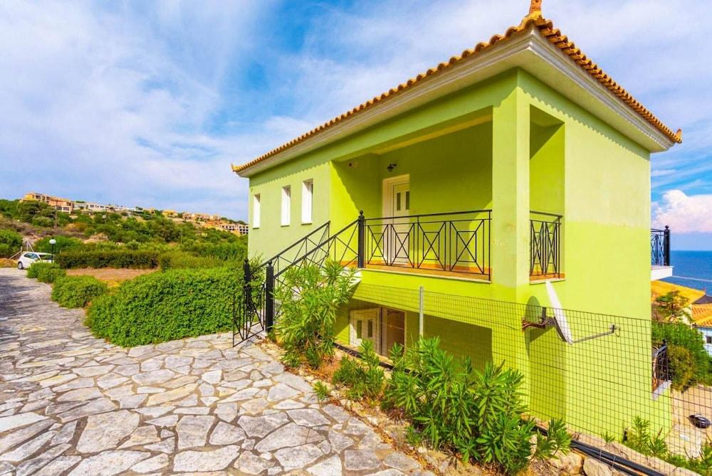 Skala Villa Green Large Private Pool Walk to Beach Sea Views A C Wifi - 2825 Room