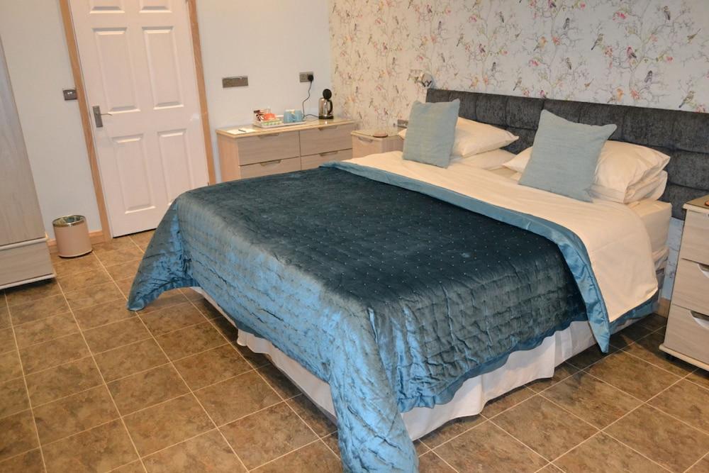 Cori House Bed & Breakfast