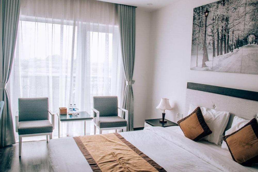 جولدن دراجون هوتل تفاصيل الفندق من الداخل