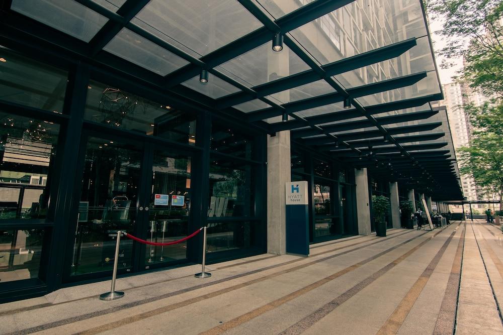 هيات هاوس كوالا لامبور، مونت كيارا المنطقة الخارجية