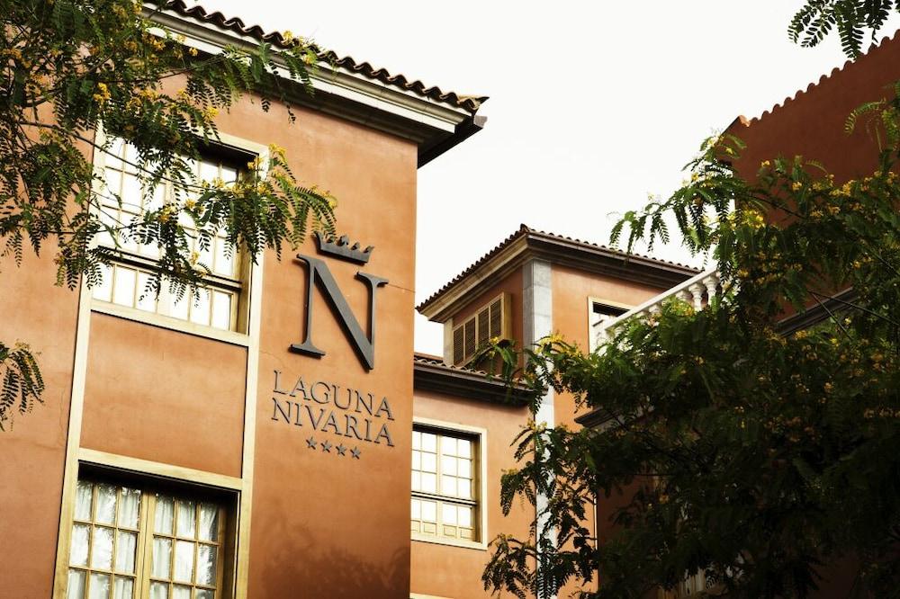 لاجونا نيفاريا هوتل آند سبا المنطقة الخارجية