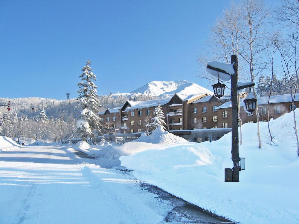 هيجاشيكاوا أساهيديكي أونسين هوتل بير مونتي المنطقة الخارجية