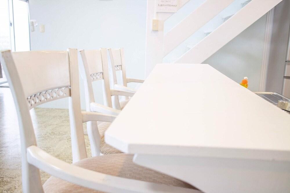 Coco Calm Interior Detail