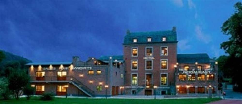 إل كاستلينو