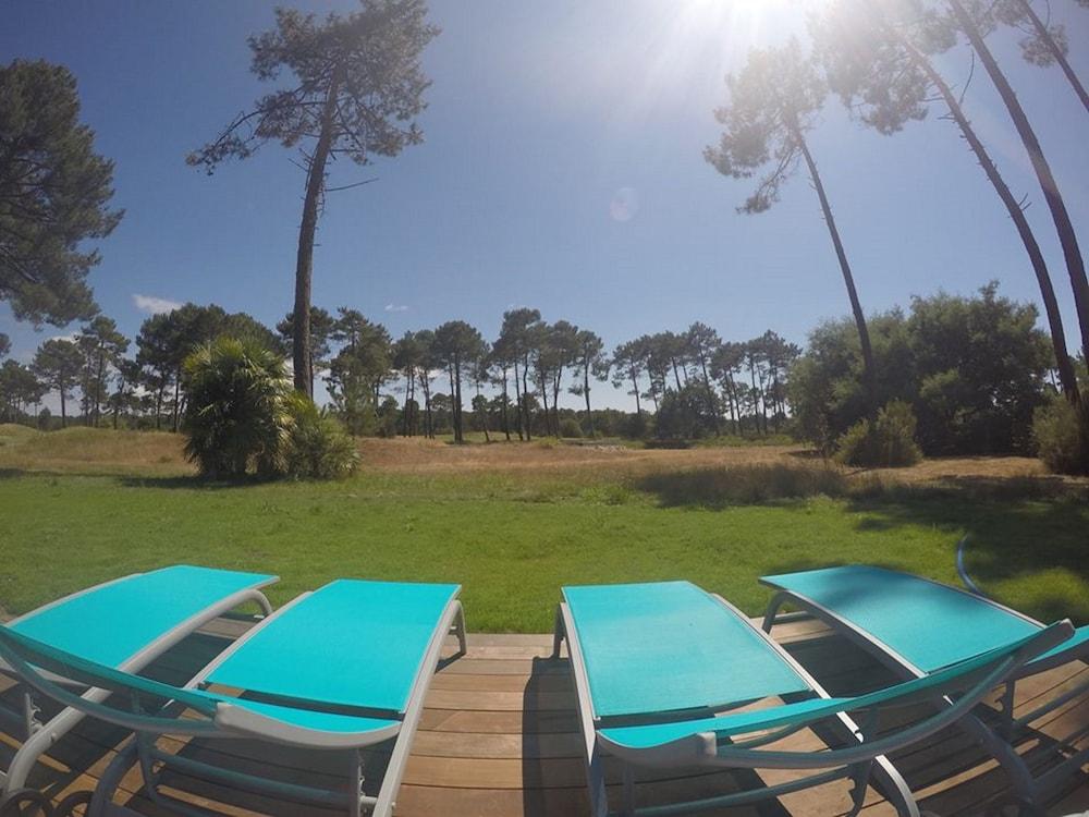 فيلا بورا بورا المنطقة المحيطة بالمنشأة