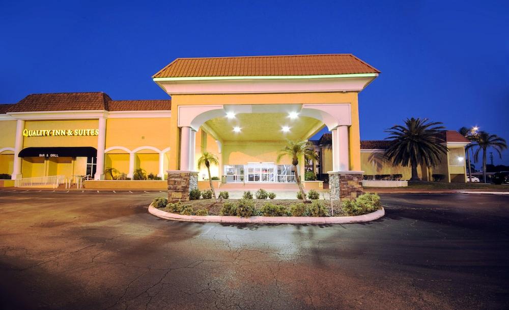 كواليتي إن آند سويتس كونفرنس سنتر المنطقة الخارجية