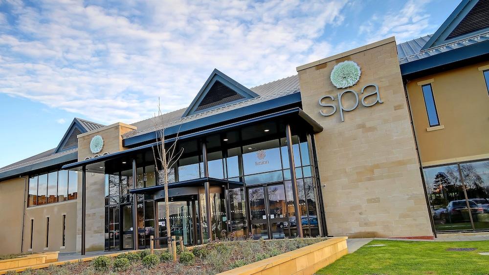 رامسايد هول هوتل، غولف آند سبا المنطقة الخارجية