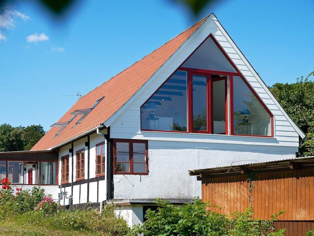 8 بيرسون هوليداي هوم إن جودجيم المنطقة الخارجية