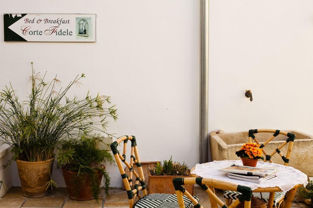 B&B Corte Fidele Exterior detail