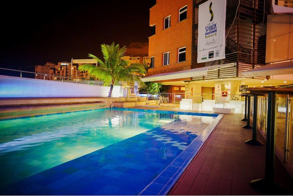 هوتل سبيواك تشيبيتشابي كالي زحليقة مائية