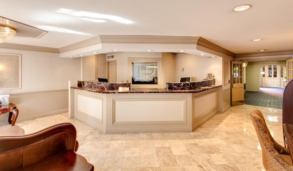 دوفين أورليانز هوتل الفندق من الداخل