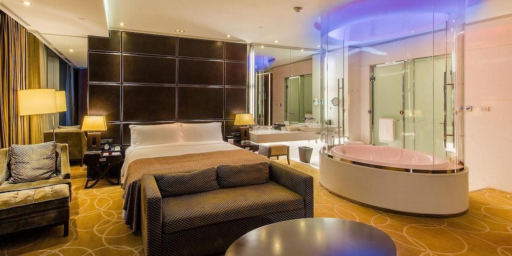 InterContinental Nanjing by IHG Room