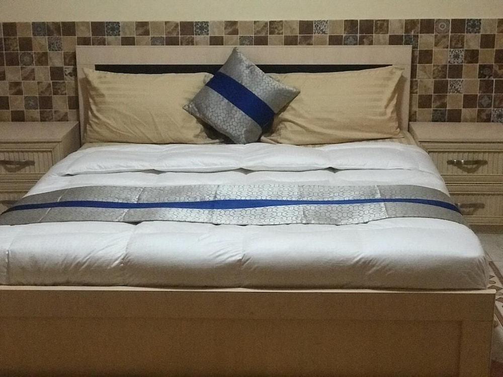 إقامة ريزيدونس روز ديه سابل غرفة