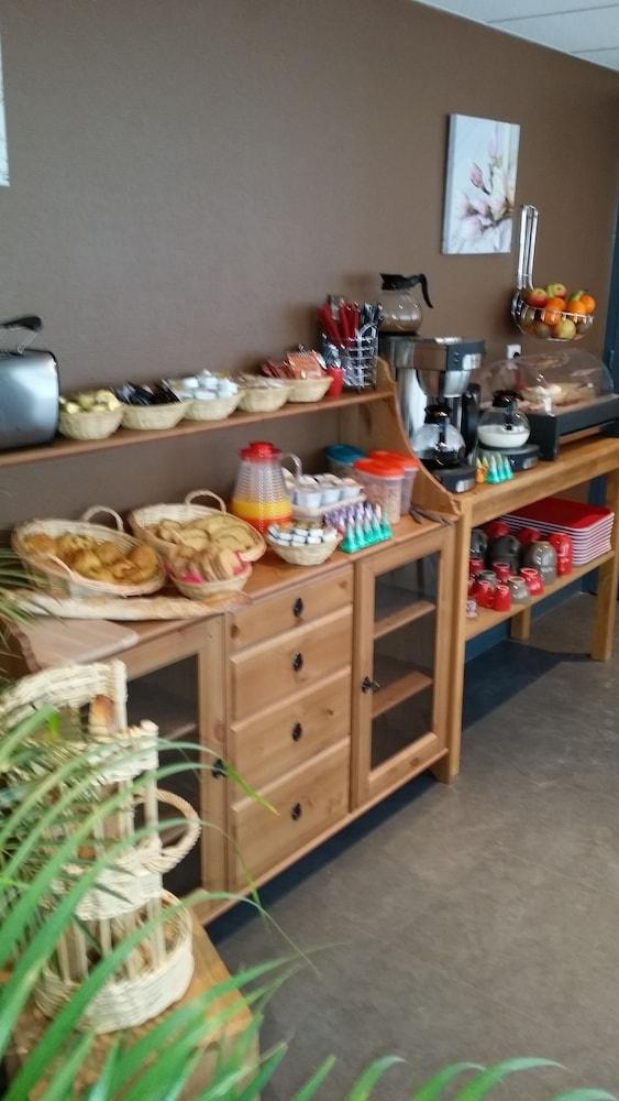 هوتل لا بوز منطقة الاستقبال