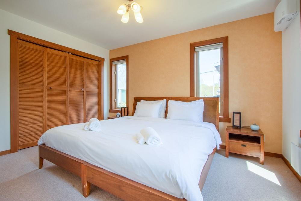 Cocoa Niseko Room