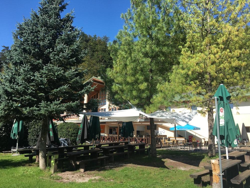 سبورت آند ويلنس هوتل هارمونيجا المنطقة المحيطة بالمنشأة