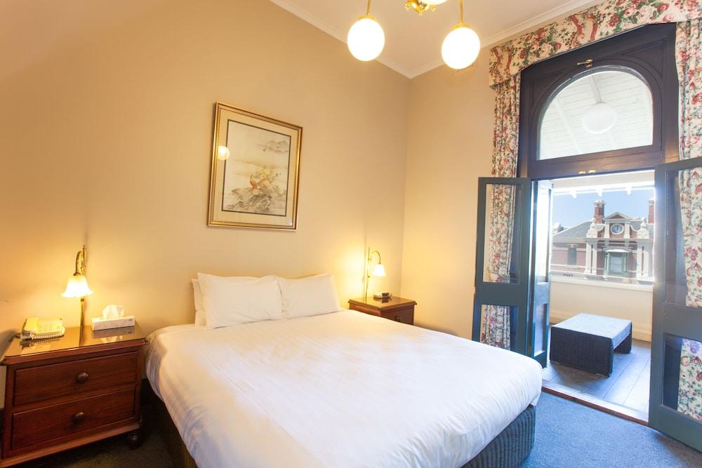 Vue Grand Room