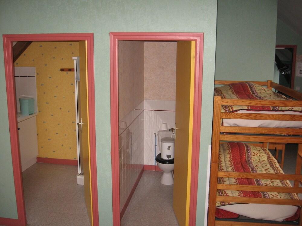 Gîte de Groupe Grand Piaf Room