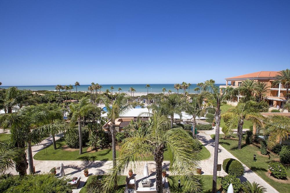 هيبوتيلز باروسا بالاس آند سبا المنطقة الخارجية