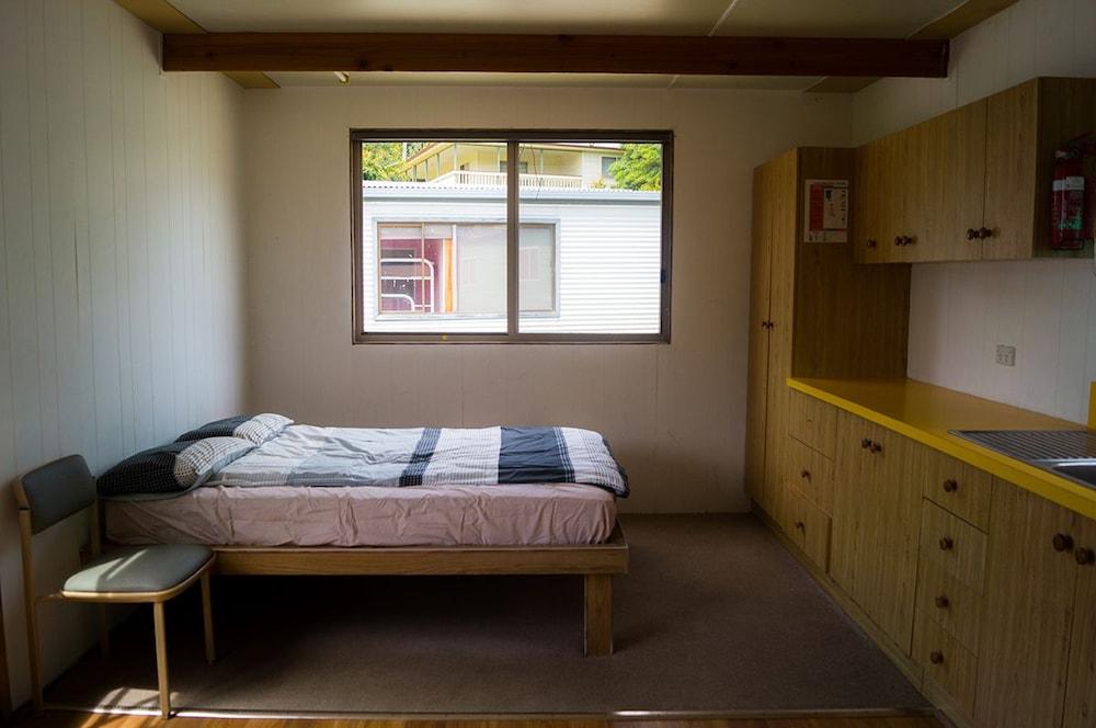 كبائن ووتر هويل بيتش - كارافان بارك غرفة