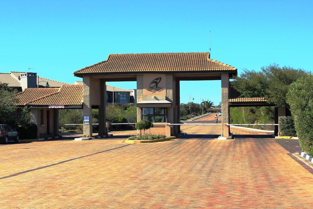 مودا روسي، لانجبان 8 سليبر المنطقة المحيطة بالمنشأة