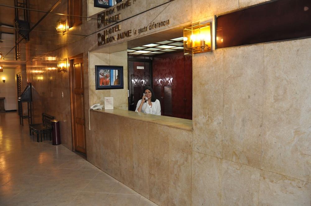 Hotel Don Jaime Interior Entrance