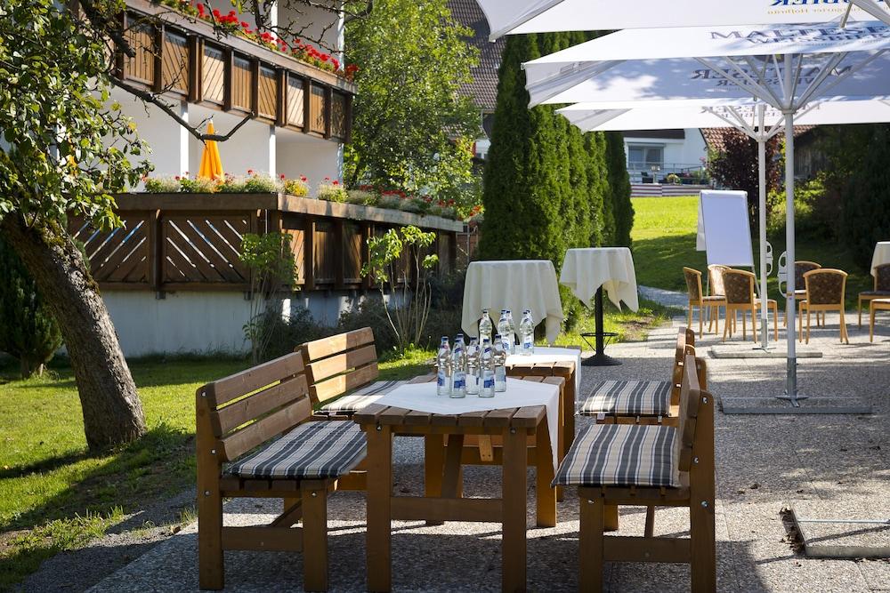 تب توب هوتل هرت سطح مشمس