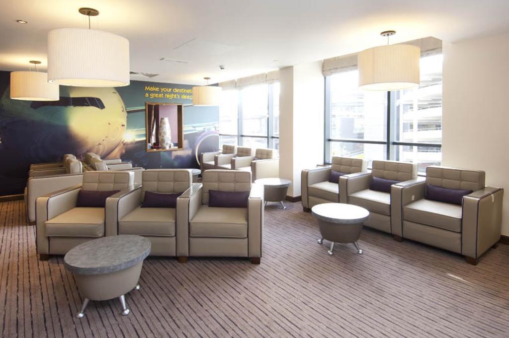 بريمير إن لندن جاتويك إيربورت - نورث تيرمينال أخرى